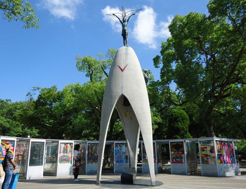 Sadako Memorial - Hiroshima Peace Park