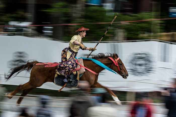 Yabusame: a impressionante arte japonesa do tiro com arco a cavalo que atravessa quase mil anos de história 