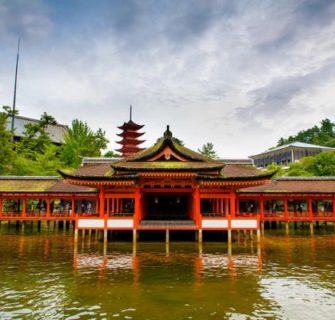 Itsukushima Shrine 2