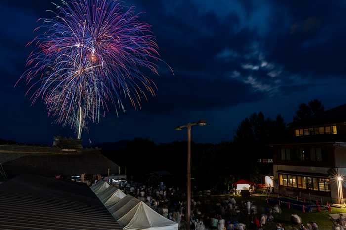 Hanabi - Festival de Fogos de Artifício de Miharu, Fukushima