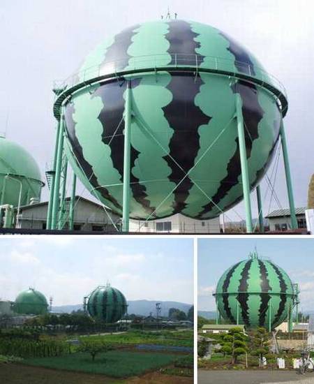 Reservatórios de Gás decorados no Japão