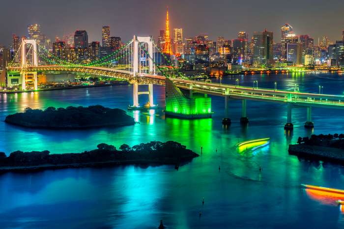 Rainbow Bridge, em Tóquio