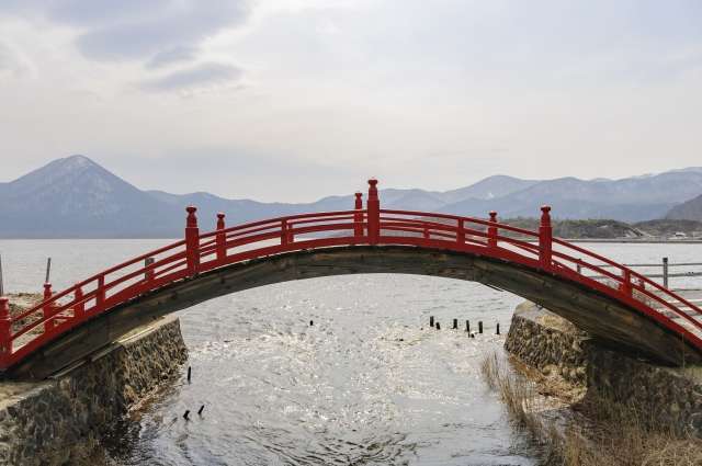 Osorezan, Rio Sanzu, Ponte Taiko