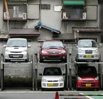 Estacionamento de carros no Japão
