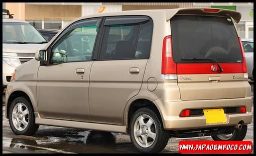 Carros japoneses com nomes estranhos - Honda Life Dunk (Vida Afundada em Inglês)