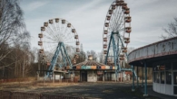 Parque de diversões abandonado