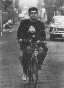 Hikari e Kenzaburo Oe