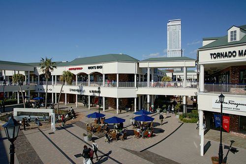 Rinku Premium Outlets