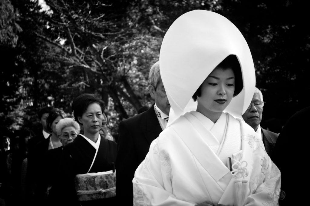 kamakura-japan-tsurugaoka-hachimangu-shrine-japanese-bride-nikon-d5000-18-55mm-karan-jaura