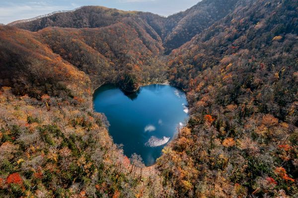 TOYONI LAKE, HOKKAIDO