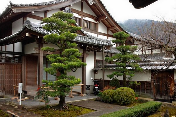 Características de uma casa tradicional japonesa