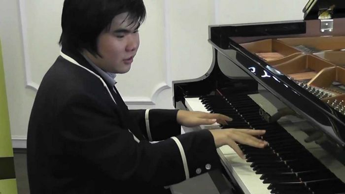 Nobuyuki Tsujii 