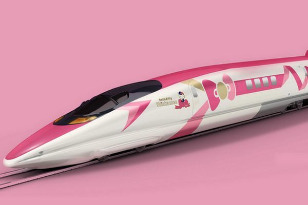 Hello Kitty Shinkansen 