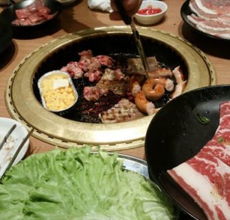 Yakiniku, o churrasco japonês