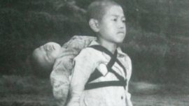 A comovente história por trás da foto desses dois irmãos, tirada em Nagasaki, em 1945