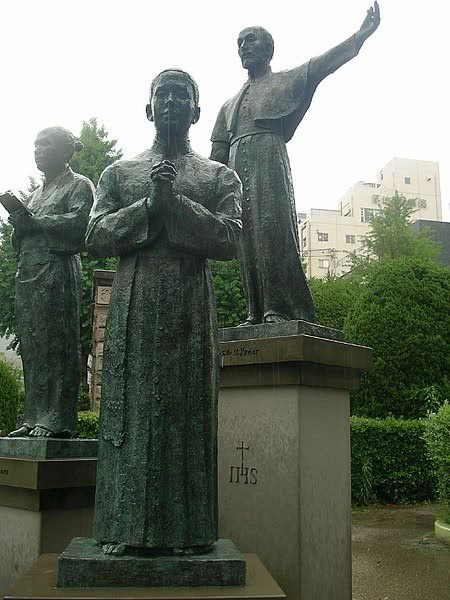 Estátuas de Francisco Xavier e Anjiro em Xavier Park, em Kagoshima 