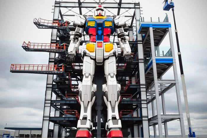 O novo Gundam de18 metros de altura será inaugurado em breve em Yokohama