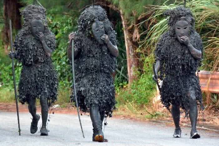 Paantu, um festival inusitado em Okinawa