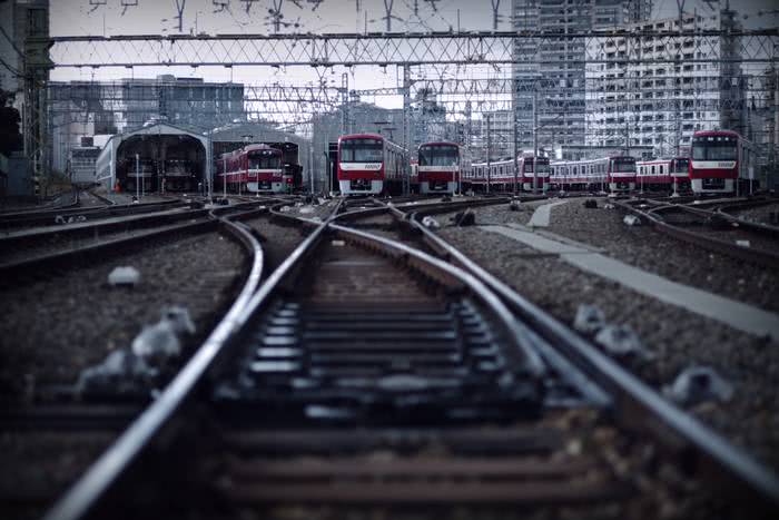 10 fatos surpreendentes sobre o sistema ferroviário do Japão - suicídios