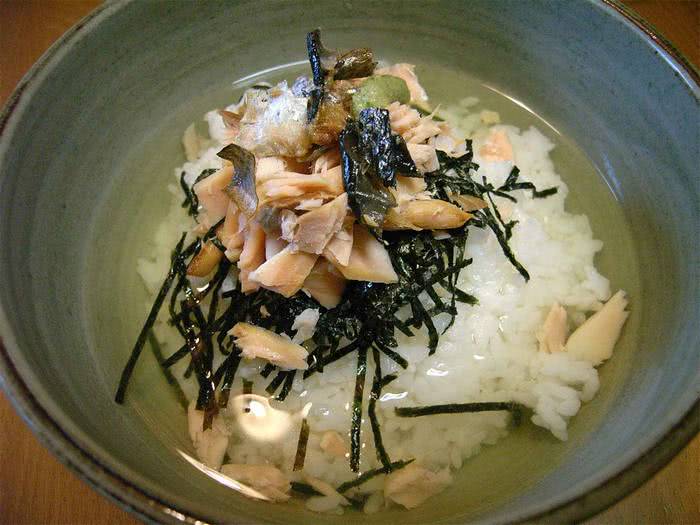 Maneiras simples de desfrutar o Ochazuke, a tradicional sopa de arroz japonesa - Wikimedia Commons