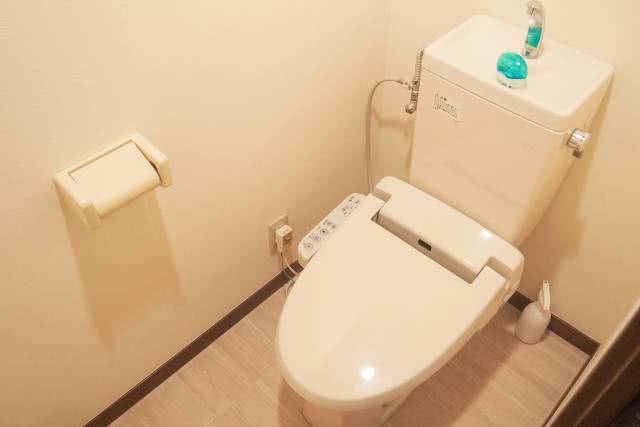 sanitário moderno Japão
