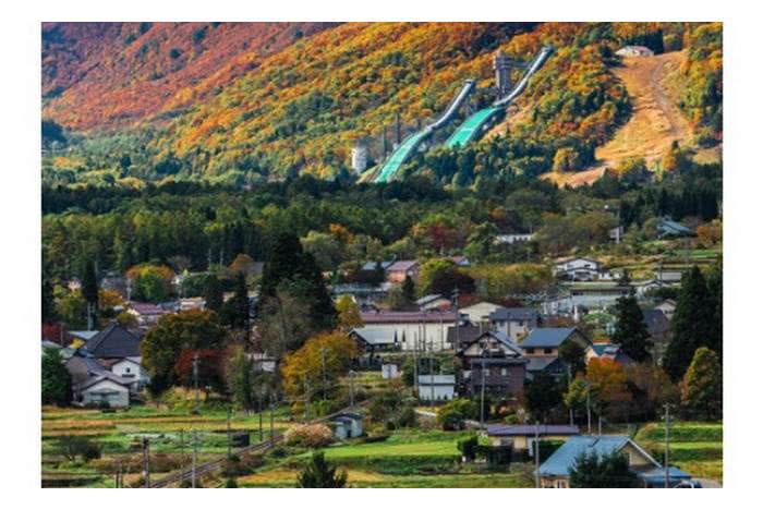 Esta foto incrível dos Alpes do Japão fica ainda mais bonita quando você olha para o alto