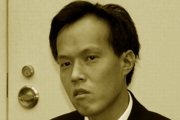Mitsutaka Uchikoshi