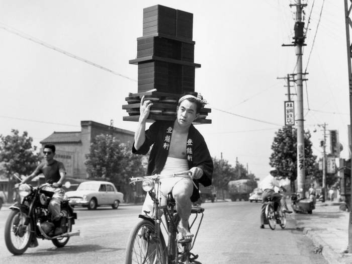 Demae - A antiga arte japonesa de entrega de soba em bicicletas 