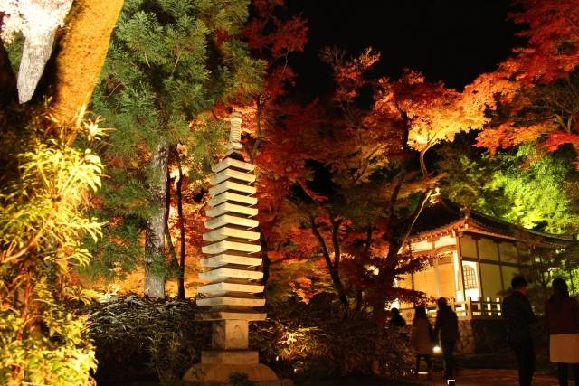 Templo Hogonin, em Kyoto no outono