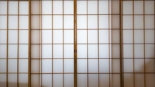 Portas Shoji, a arte japonesa de dividir espaços com luz e silêncio