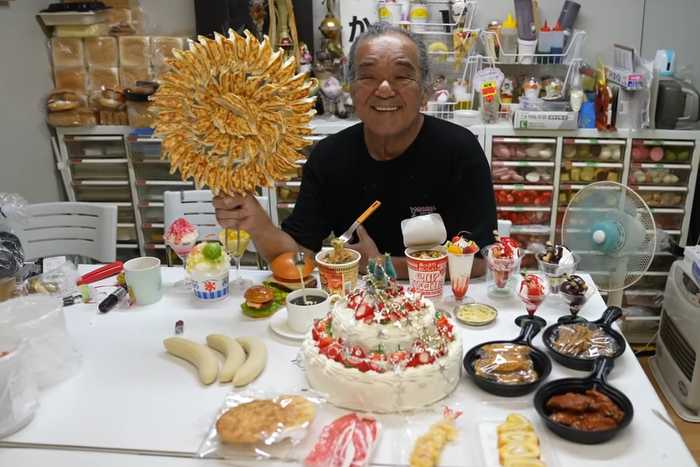Artesão Takeuchi, especialista em fazer réplicas de comida no Japão 