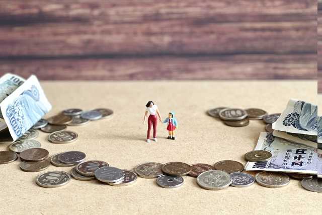 Desafios de ser mãe solteira no Japão