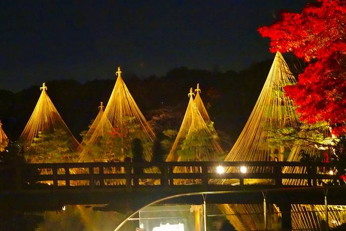 Iluminação Yukitsuri em Shirotori Garden