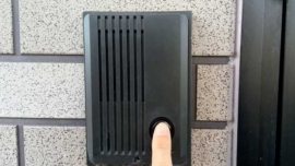 Irusu: o costume japonês de fingir não estar em casa