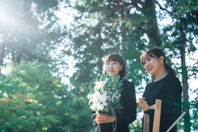 Jumokuso: o enterro ecológico japonês que devolve o ser humano à natureza