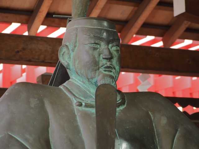 Estátua de Sugawara no Michizane 