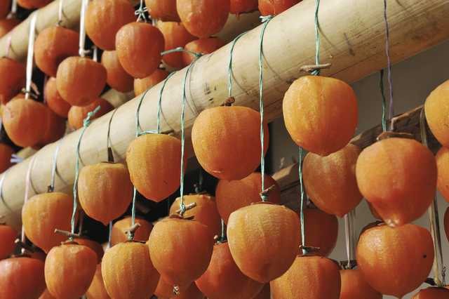 Hoshigaki (caqui seco japonês) 