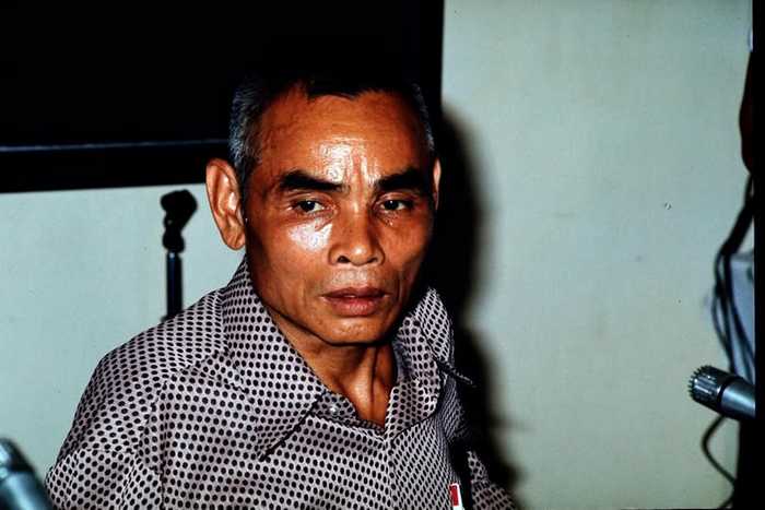 Teruo Nakamura, o último soldado imperial japonês a se render, 30 anos depois da guerra.