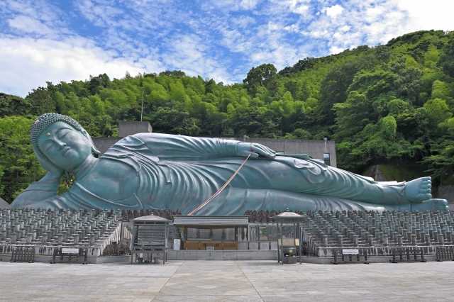 Nanzoin, o templo do Buda reclinado gigante que se tornou símbolo espiritual em Fukuoka