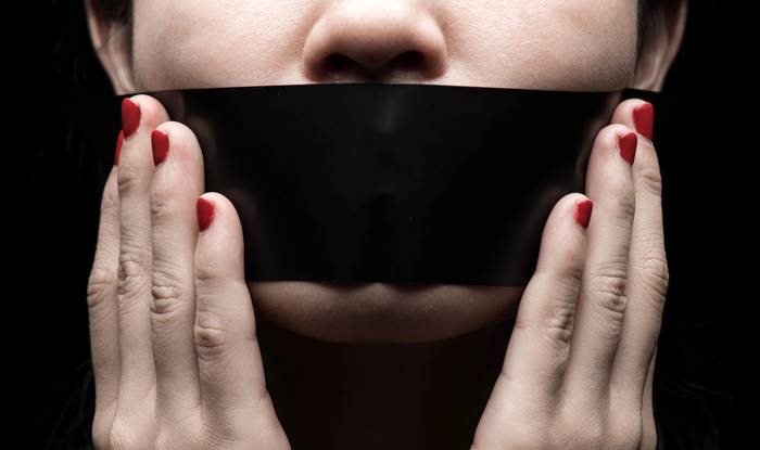 Censura e supressão da liberdade de imprensa