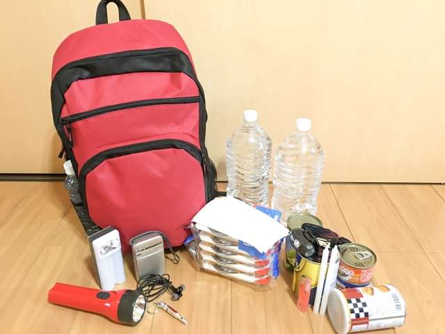 Kit emergência - Preparação para desastres no Japão