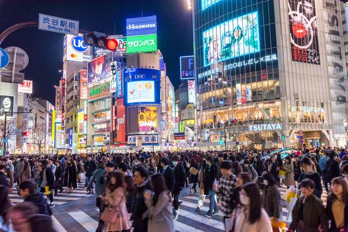 Shibuya endurece regras contra lixo nas ruas
