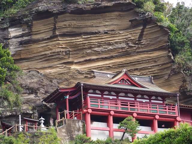 Templo Daifukuji, o fabuloso templo em um penhasco em Chiba 