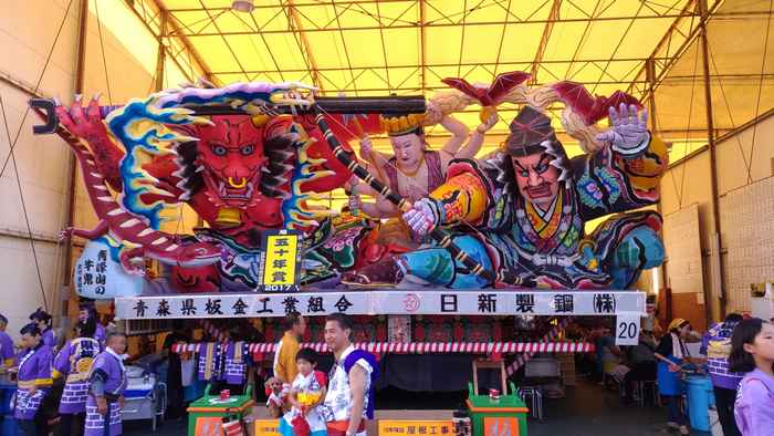 Aomori Nebuta Matsuri: o espetacular festival dos gigantes carros alegóricos iluminados do Japão 