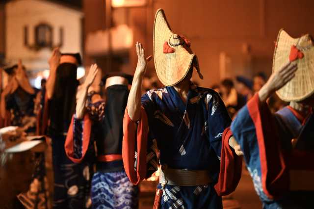 Nishimonai Bon Odori, cidade de Ugo, província de Akita