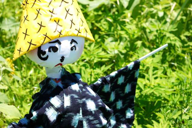 kakashi, os espantalhos japoneses