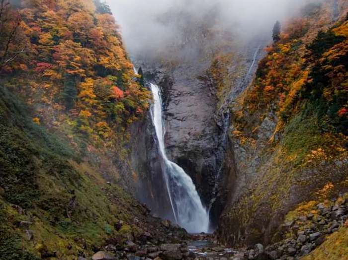 Cachoeira Shomyo, Tateyama, Toyama, Japão