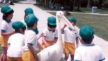 Katta-kun, o pelicano que ia sozinho à escola para brincar com as crianças no Japão
