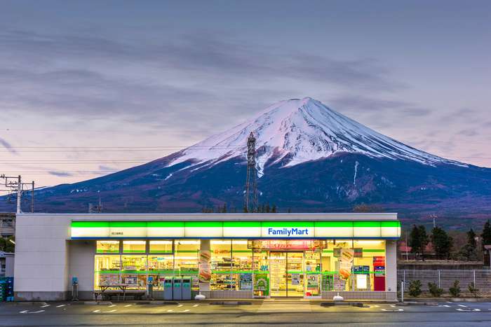 Family Mart Monte Fuji 