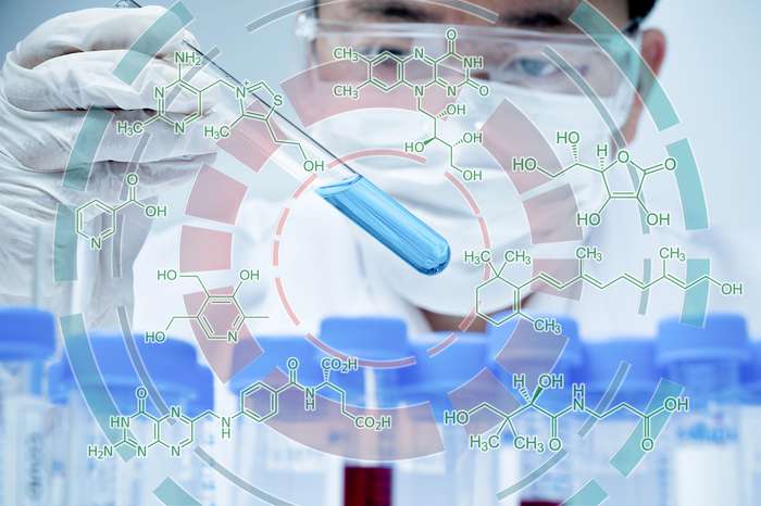 A farmacêutica Meiji Seika Pharma trabalha para retomar a fabricação nacional de penicilina, interrompida em 1994